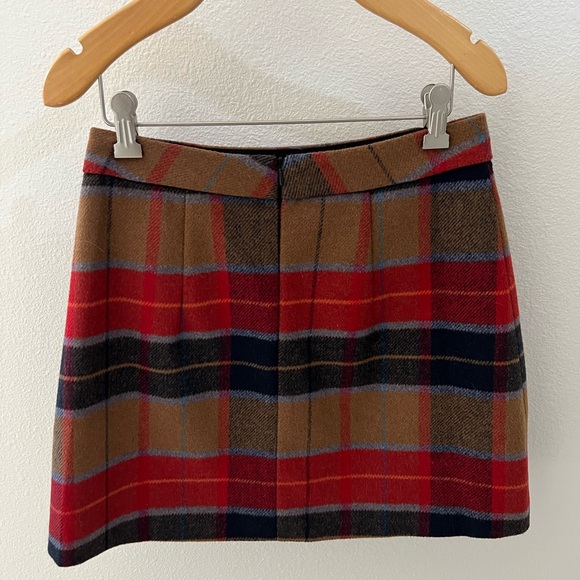 Marlowe& Graham wool like skirt - Picture 2 of 4